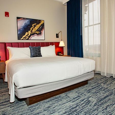 Blu-Tique, Akron, A Tribute Portfolio Hotel מראה חיצוני תמונה