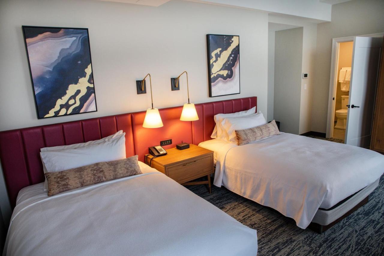 Blu-Tique, Akron, A Tribute Portfolio Hotel מראה חיצוני תמונה